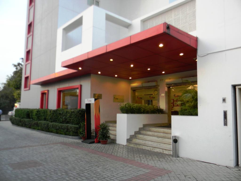 Red Fox By Lemon Tree Hotels, East Delhi Exteriér fotografie